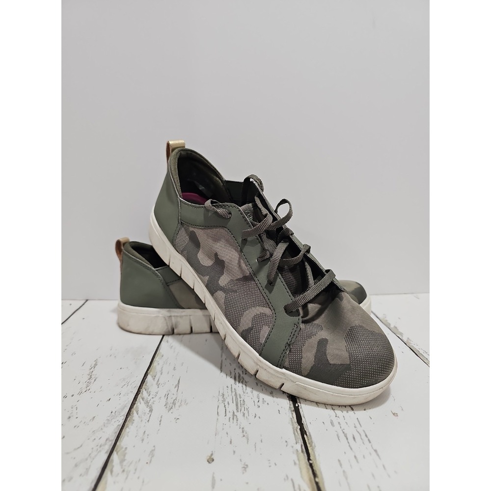 RYKA SURROUND FIT WOMEN GREEN CAMO PRINT SNEAKERS Size 9M